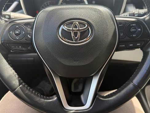 Used 2020 Toyota Corolla SE w/ Carpet Mat Package image 29