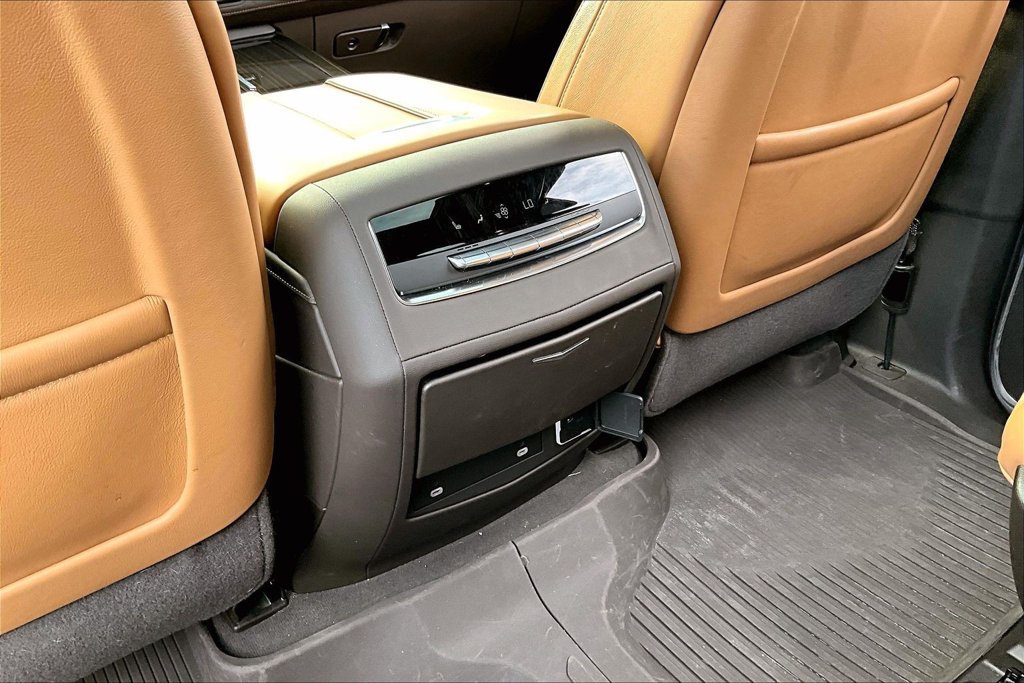 Used 2023 Cadillac Escalade Sport w/ LPO, ONYX Package AWD/4WD image 25