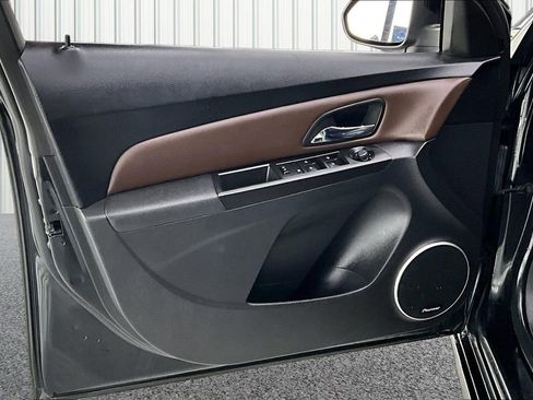 Used 2015 Chevrolet Cruze LTZ image 19