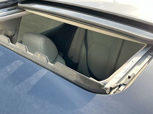 Used 2023 Honda HR-V EX-L image 23