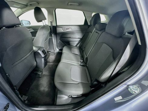 Used 2025 Kia Sportage LX FWD image 28