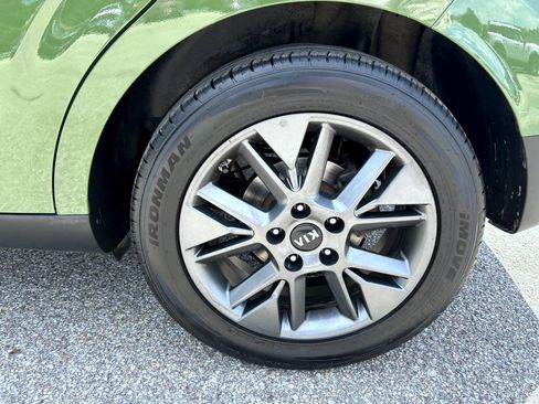 Used 2020 Kia Soul EX FWD image 22