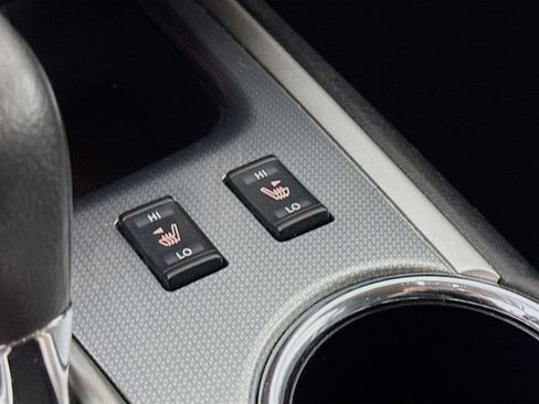 Used 2018 Nissan Pathfinder SL w/ Midnight Edition Package image 22