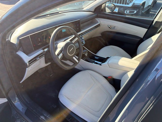 Used 2025 Hyundai Tucson SEL AWD/4WD image 19