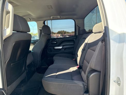 Used 2015 Chevrolet Silverado 2500 LT image 13