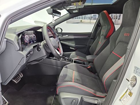 New 2026 Volkswagen GTI SE FWD image 17