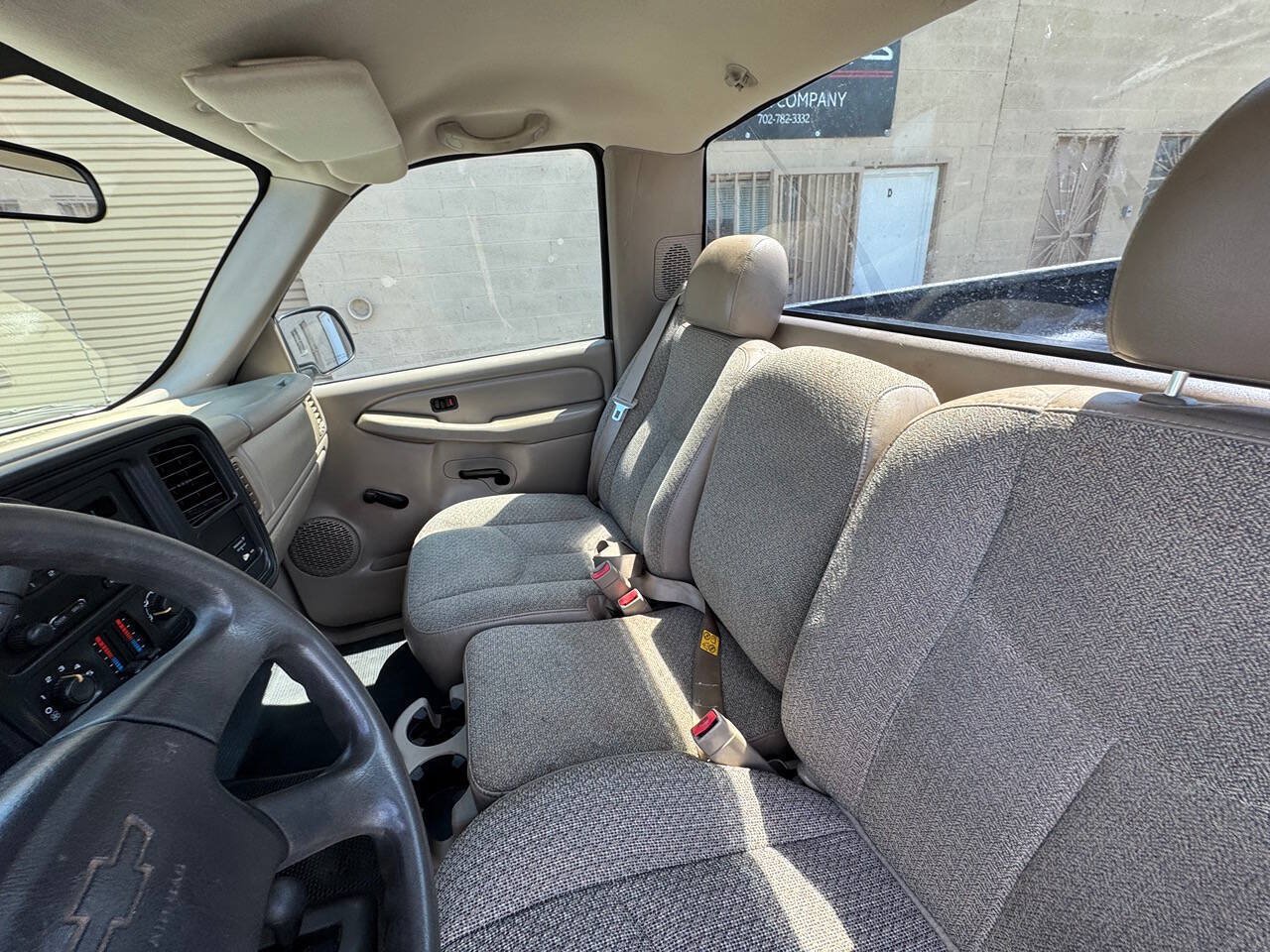 Used 2006 Chevrolet Silverado 2500 W/T w/ Heavy-Duty Power Package AWD/4WD image 19