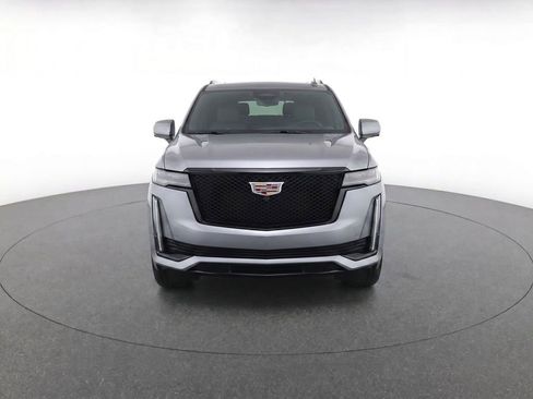 Used 2023 Cadillac Escalade Sport w/ LPO, ONYX Package AWD/4WD image 5