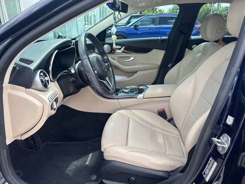 Used 2021 Mercedes-Benz C 300 Sedan image 5