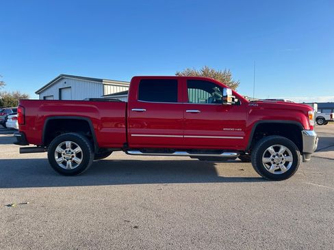 Used 2018 GMC Sierra 2500 SLT w/ Duramax Plus Package image 4