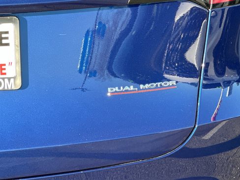 Used 2023 Tesla Model Y Performance image 25