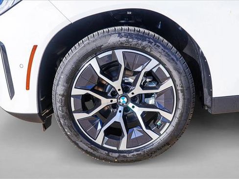 New 2026 BMW X3 xDrive30 image 9