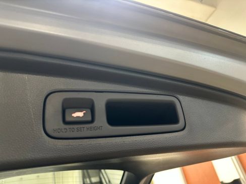 Used 2024 Honda CR-V EX-L image 29