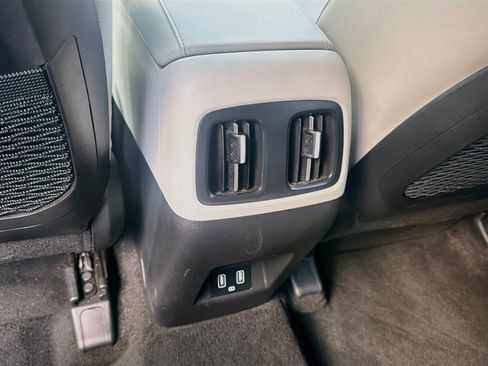 Used 2022 Hyundai Tucson Limited FWD image 23