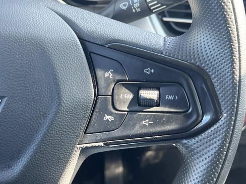Used 2024 Chevrolet Trax LS w/ LS Convenience Package FWD image 20