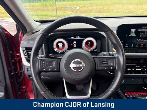 Used 2023 Nissan Rogue Platinum AWD/4WD image 23