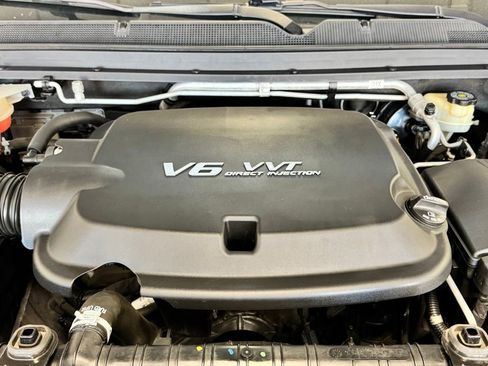 Used 2017 Chevrolet Colorado W/T w/ Custom Special Edition AWD/4WD image 22