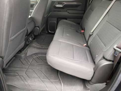 Used 2023 Chevrolet Silverado 1500 LT image 21