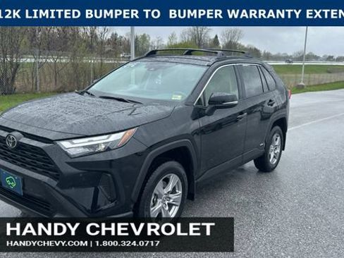 Used 2025 Toyota RAV4 XLE w/ Convenience Package AWD/4WD image 7