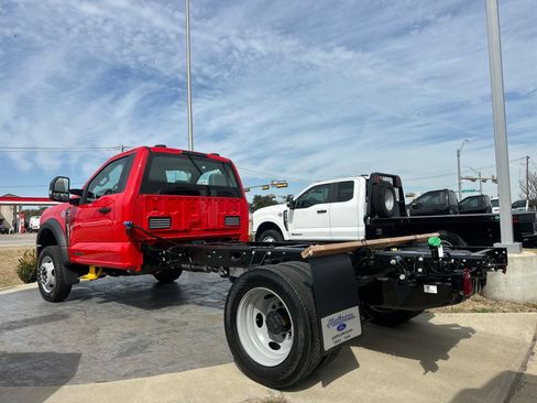 New 2026 Ford F550 4x4 Regular Cab Super Duty image 3