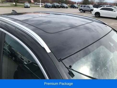 Used 2024 BMW X3 xDrive30i image 3