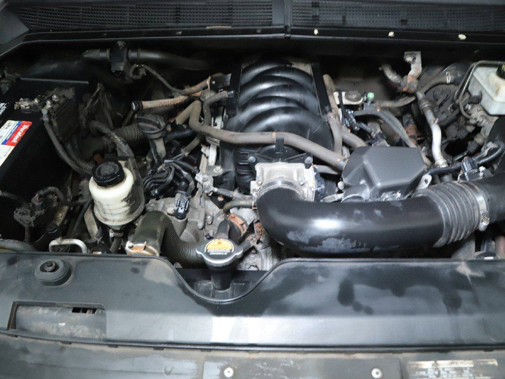 Used 2012 Nissan Titan S AWD/4WD image 31