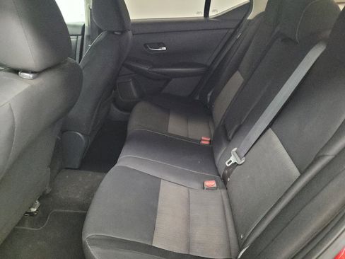 Used 2020 Nissan Sentra SV w/ Trunk Package FWD image 18