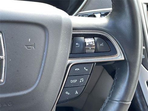 Used 2019 Lincoln Nautilus Reserve AWD/4WD image 22