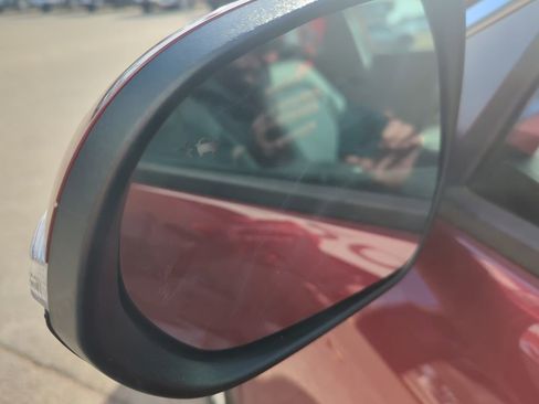 Used 2024 Buick Envista Preferred w/ Convenience I Package image 11