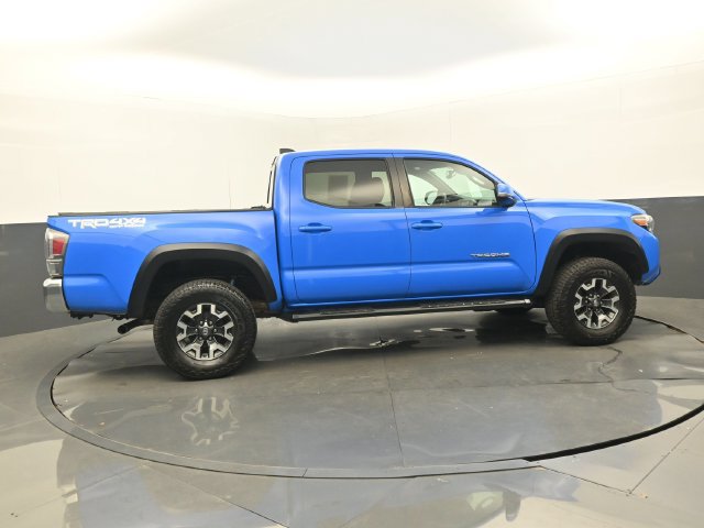 Used 2021 Toyota Tacoma TRD Off-Road AWD/4WD image 2