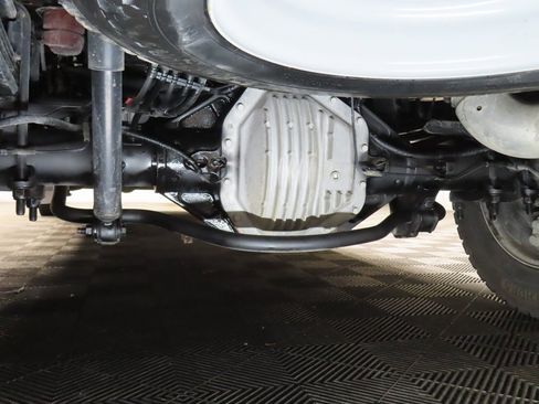 Used 2025 Ford F450 Platinum image 8