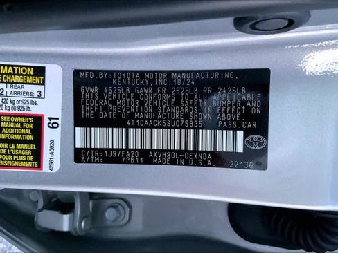 Certified 2025 Toyota Camry LE w/ Convenience Package image 30