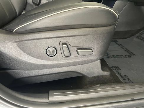 Used 2025 Hyundai Palisade SEL FWD image 22