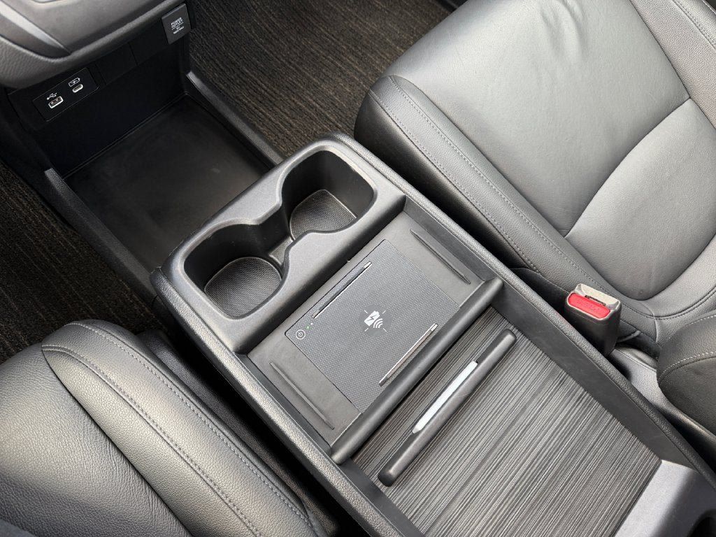 Used 2025 Honda Odyssey EX-L image 18