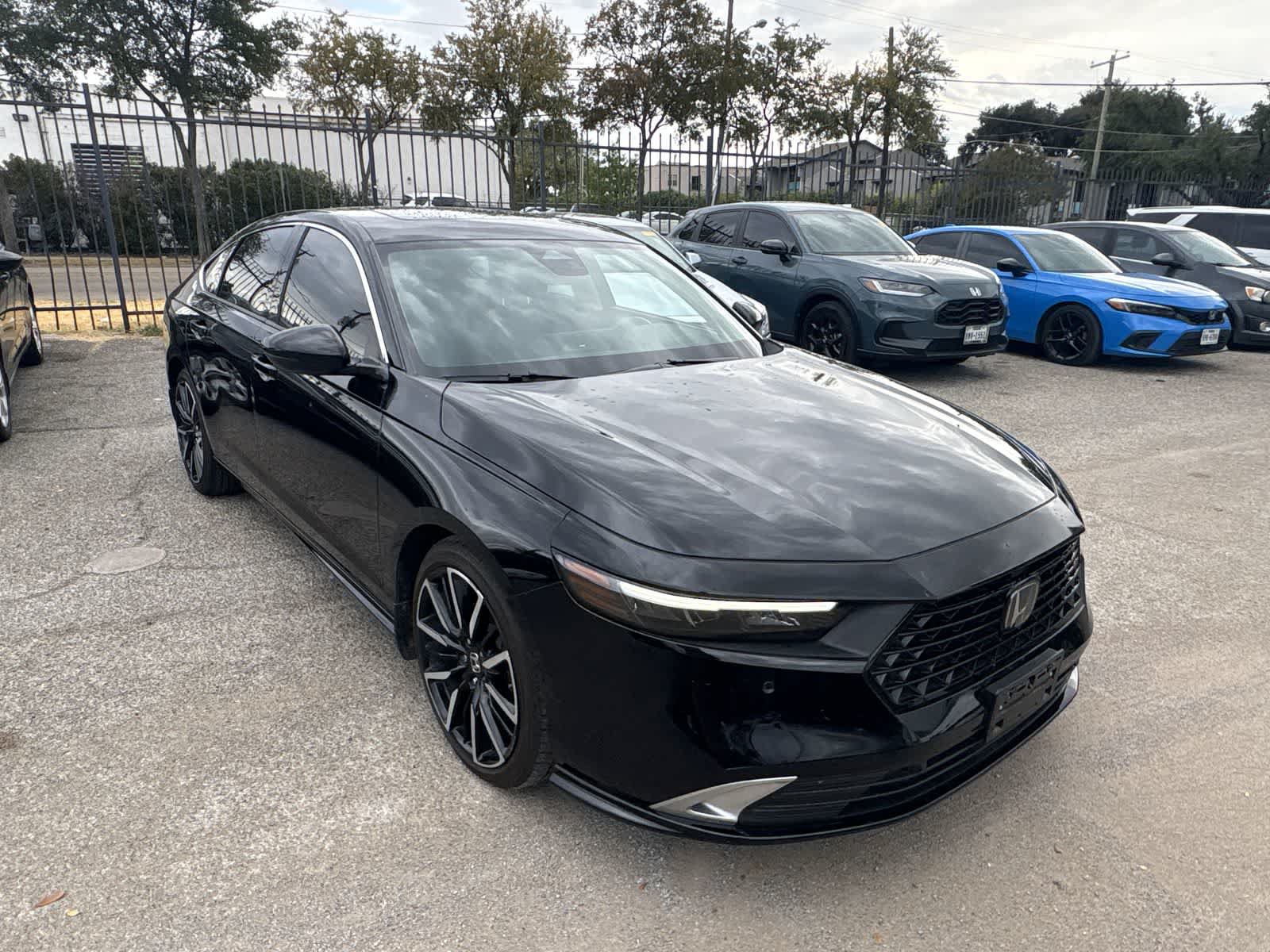 Used 2024 Honda Accord Touring image 8