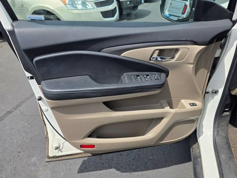 Used 2016 Honda Pilot EX-L image 10