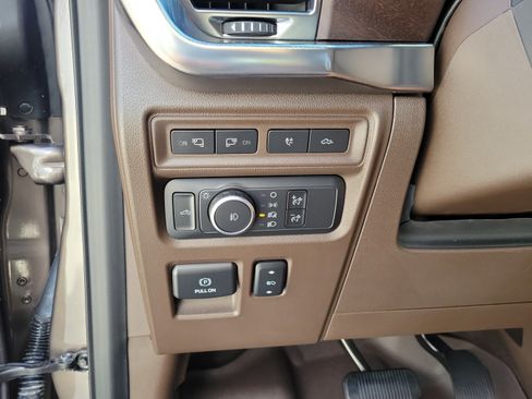 Used 2021 Ford F150 King Ranch w/ Equipment Group 601A High AWD/4WD image 11