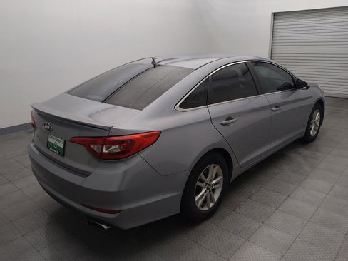 Used 2017 Hyundai Sonata SE FWD image 9