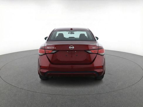 Used 2024 Nissan Altima 2.5 SV FWD image 7