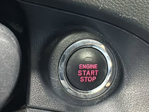 Used 2022 Subaru Forester Premium image 24