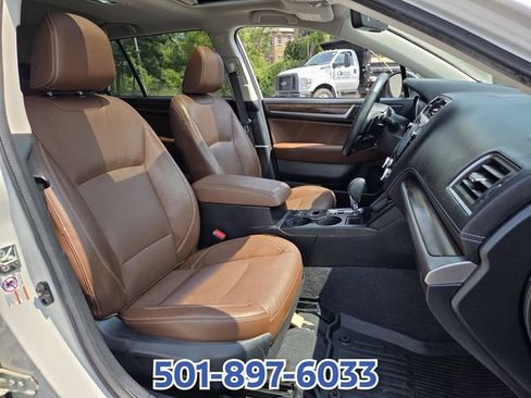 Used 2019 Subaru Outback 2.5i Touring AWD/4WD image 16