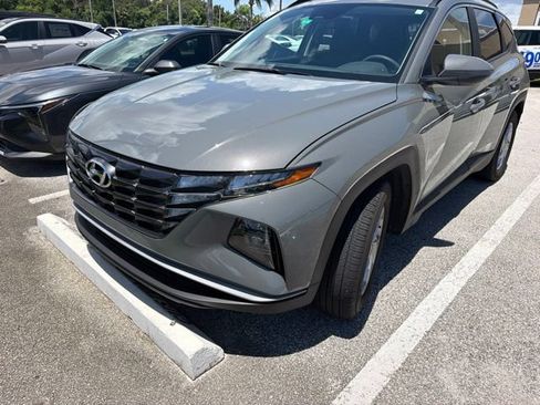 Used 2024 Hyundai Tucson SEL FWD image 3