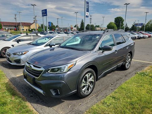 Used 2022 Subaru Outback Limited AWD/4WD image 3