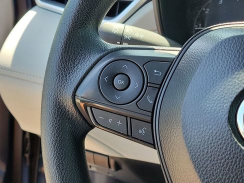 Used 2025 Toyota Corolla Cross L FWD image 26