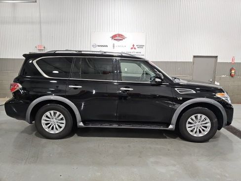 Certified 2019 Nissan Armada SV w/ Driver Package image 6
