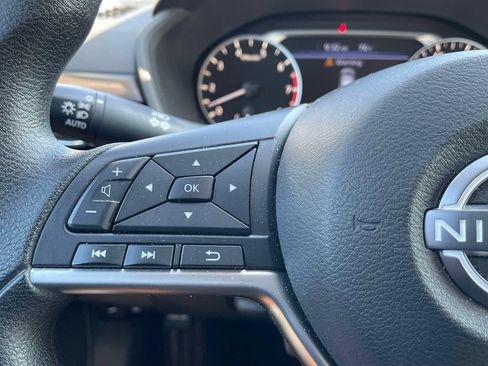 Used 2023 Nissan Altima 2.5 SV FWD image 22