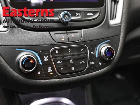 Used 2023 Chevrolet Malibu LT FWD image 20
