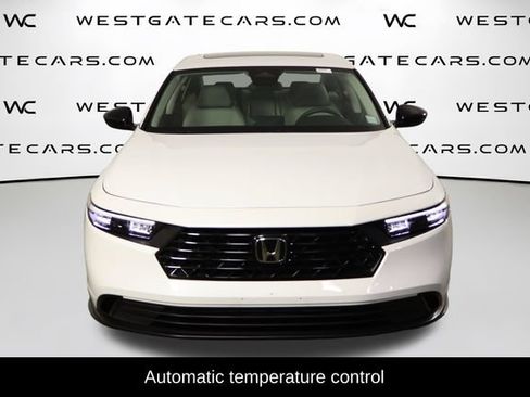 Used 2025 Honda Accord SE image 2