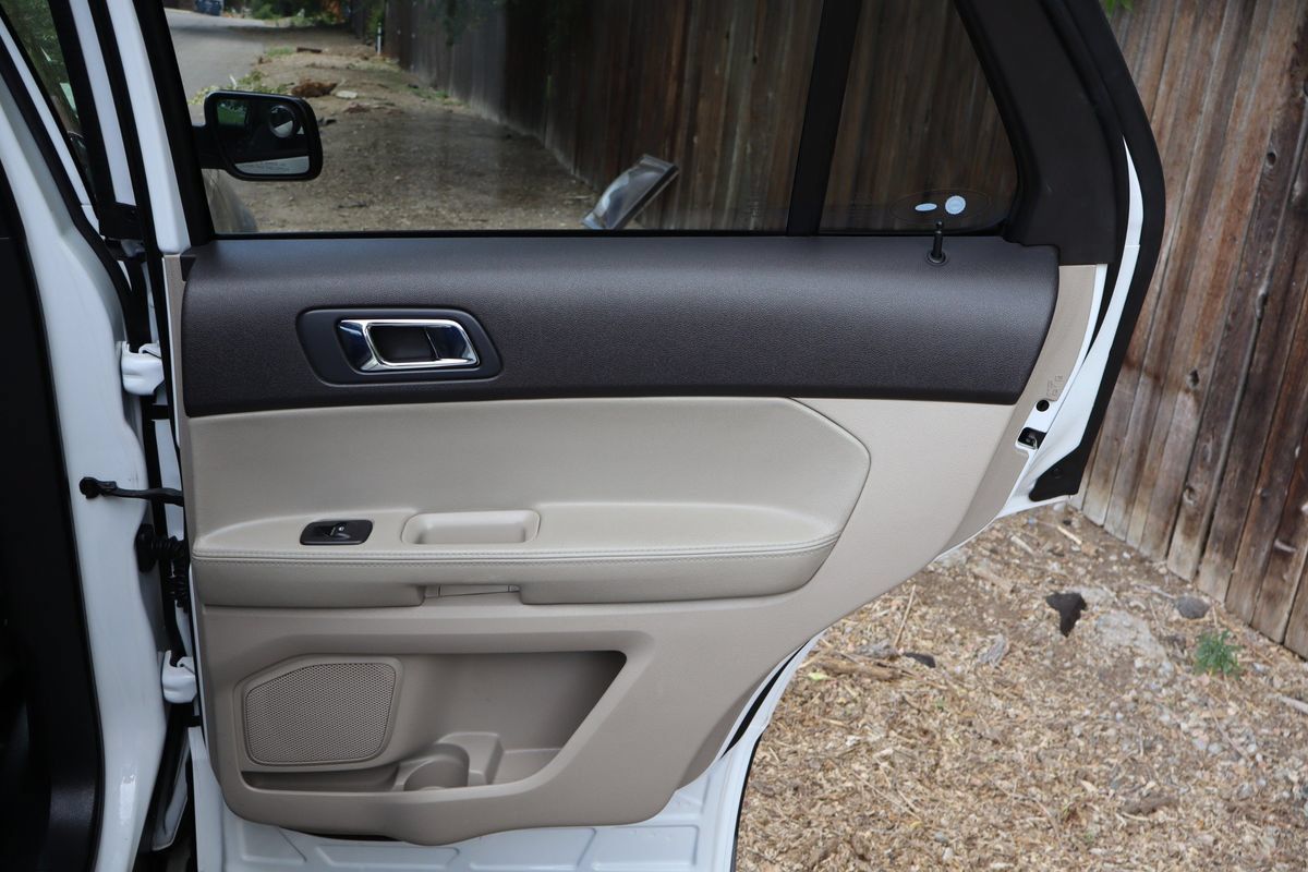 Used 2015 Ford Explorer 4WD image 26