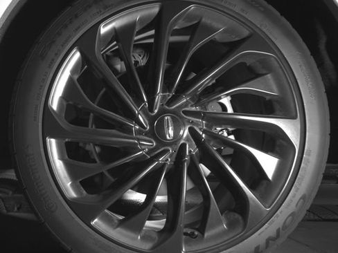 Used 2023 Lincoln Aviator Reserve w/ Jet Package AWD/4WD image 11